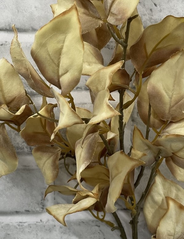 ITEM 11672 CM - 30" FALL CREAM DRIED LEAF SPRAY