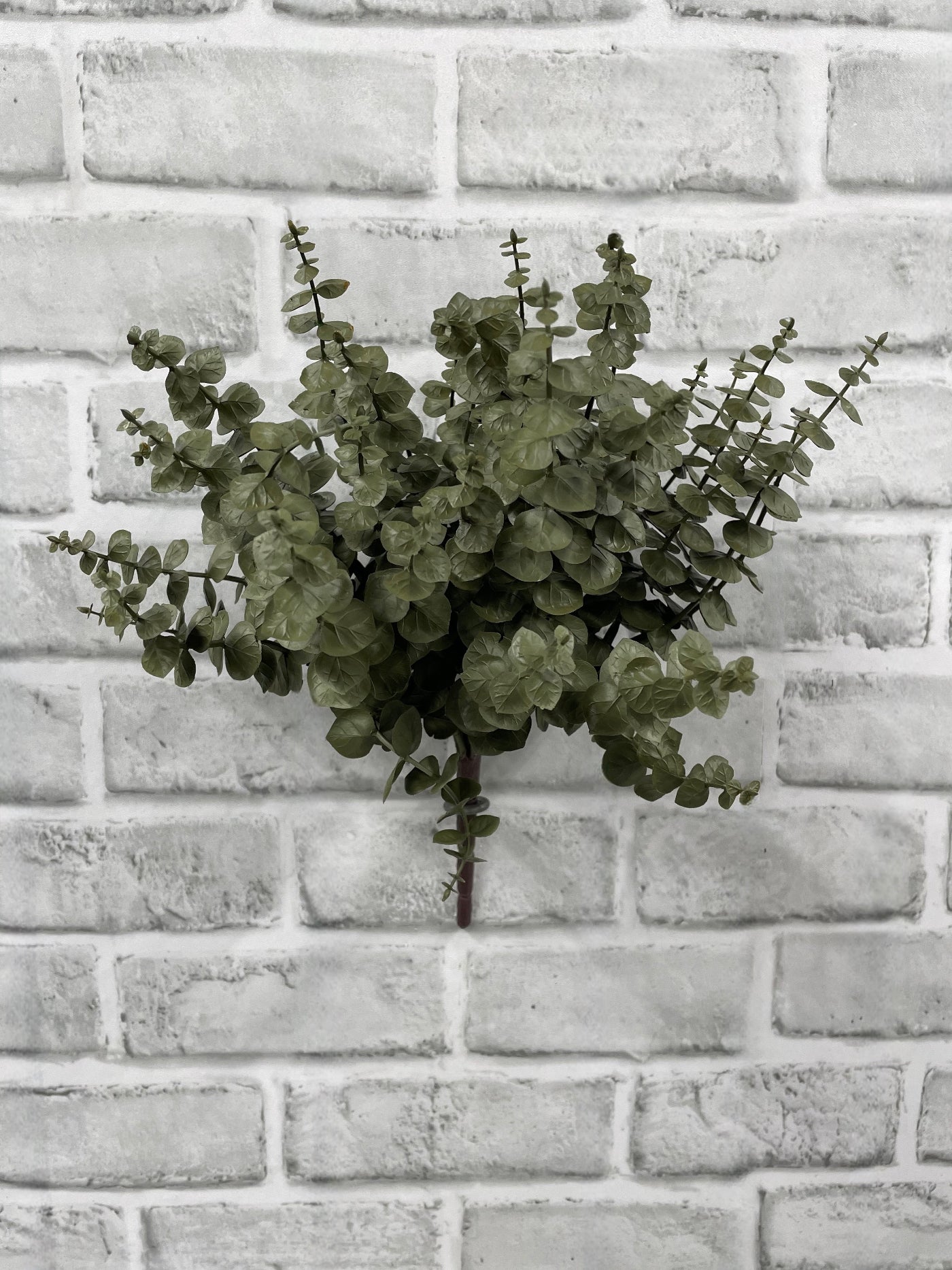 ITEM 11692 GR - 12" DARK GREEN EUCALYPTUS BUSH