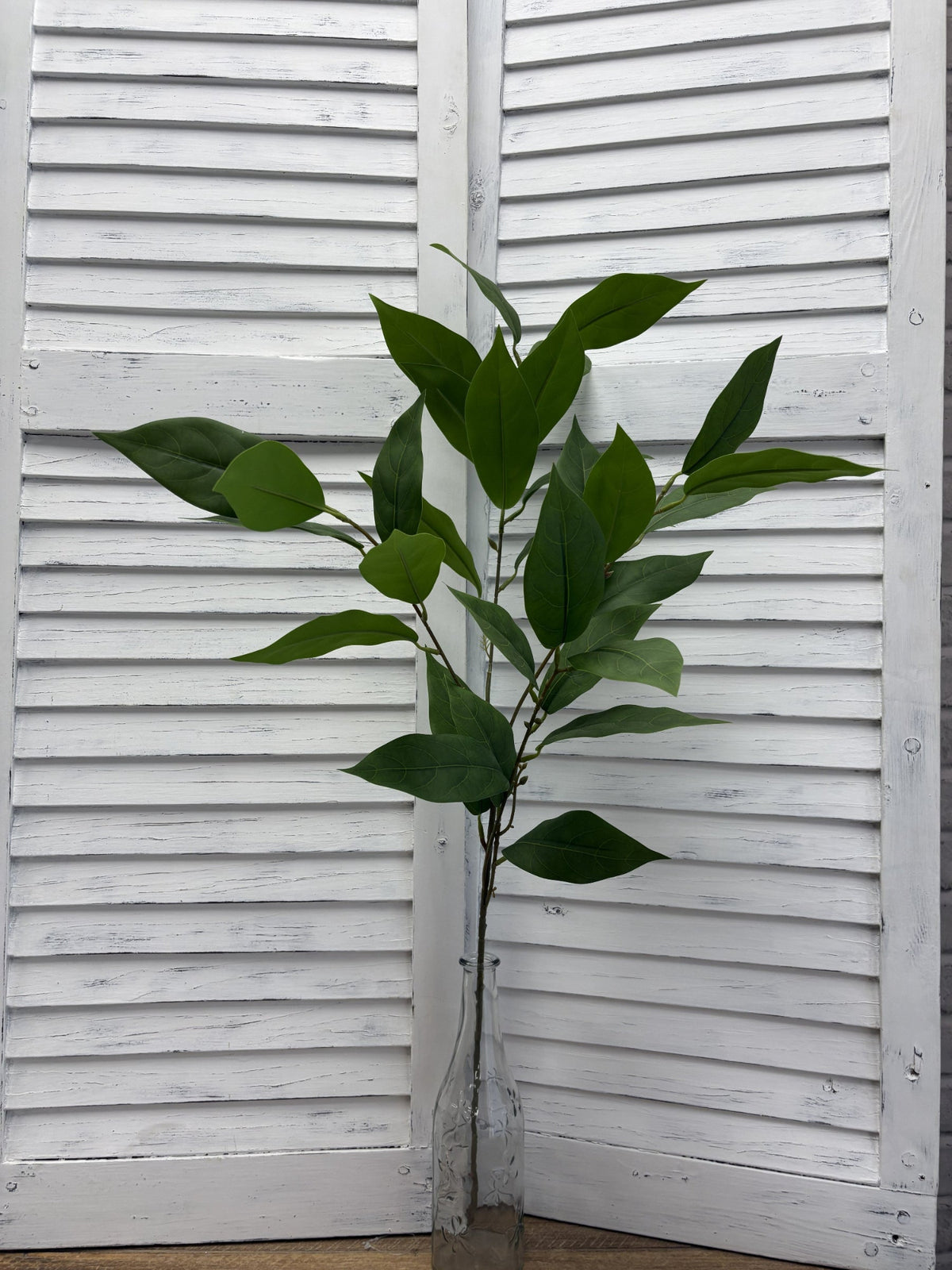 ITEM 11731 - 30” LAUREL LEAF SPRAY