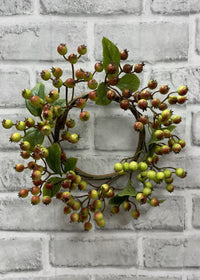 ITEM 12284 - 4.5" INSIDE DIM, 9" OUTSIDE DIM GREEN FALL BERRY CANDLE RING