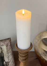 ITEM 1642W - 3"X8" WHITE 3D FLAME SMOOTH FINISH MELTING REALISTIC LED PILLAR WITH 6 HOUR TIMER