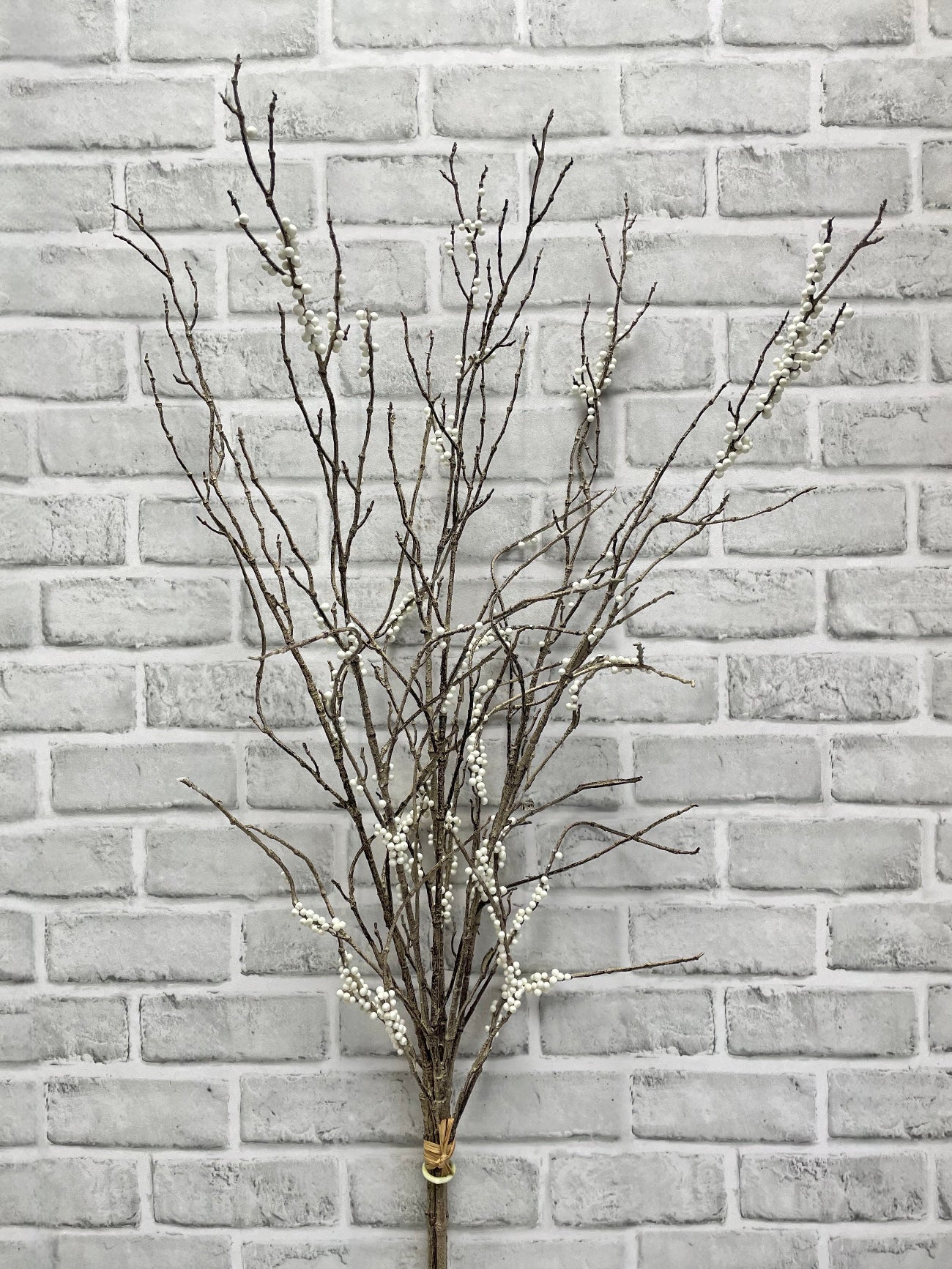 ITEM 81993 CM - 43" CREAM BERRY BUNDLE - 3 STEMS PER BUNDLE