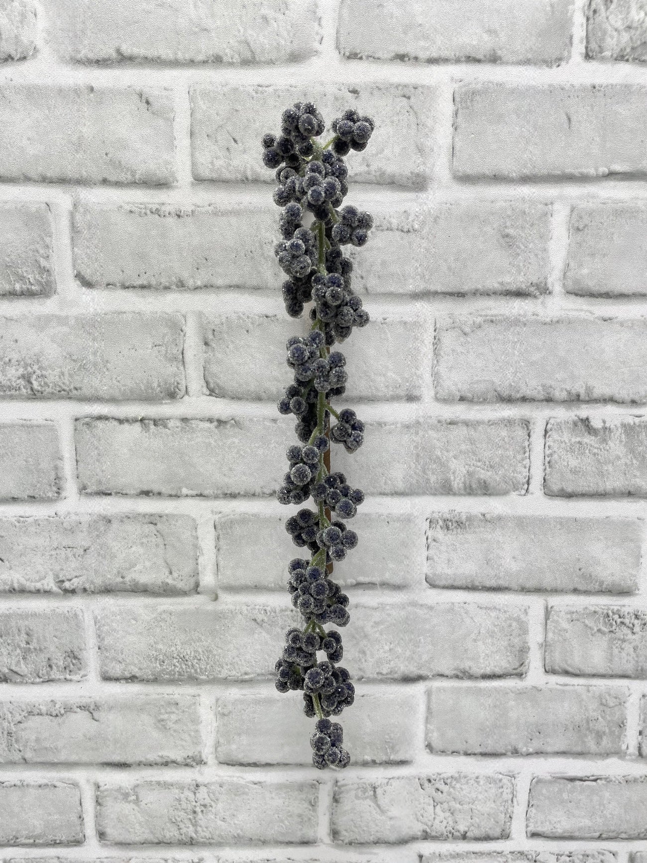 ITEM 81996 BL - 23" HANGING BLUE SUGARED BERRY SPRAY