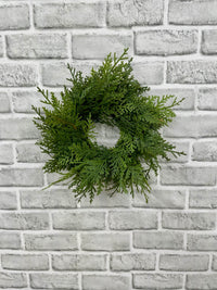 ITEM 82001 - 3.5" INSIDE DIM, 13" OUTSIDE DIM  FRESH TOUCH LUSH NORTHERN WHITE CEDAR CANDLE RING