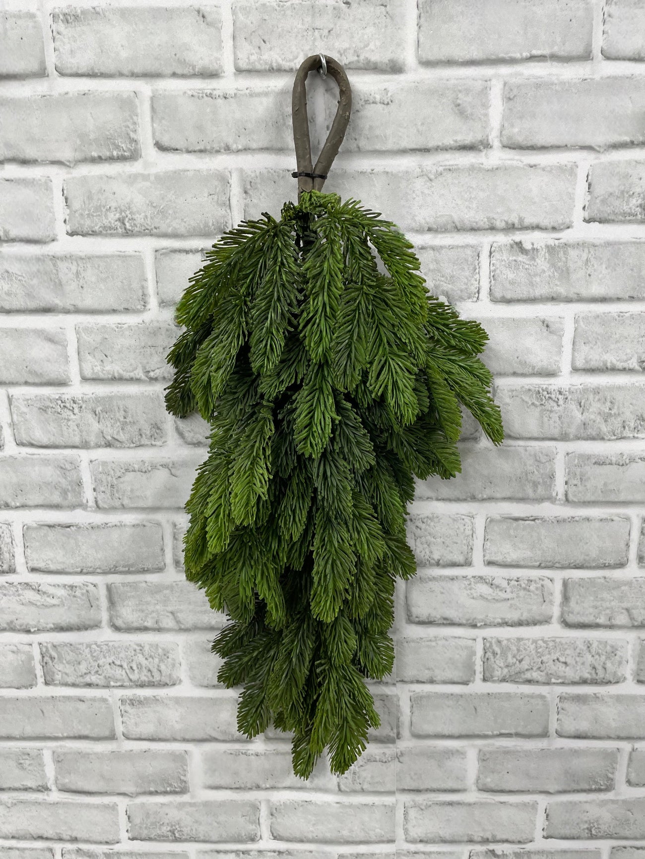 ITEM 82109 - 26" FRESH TOUCH NOBLE FIR TEAR DROP