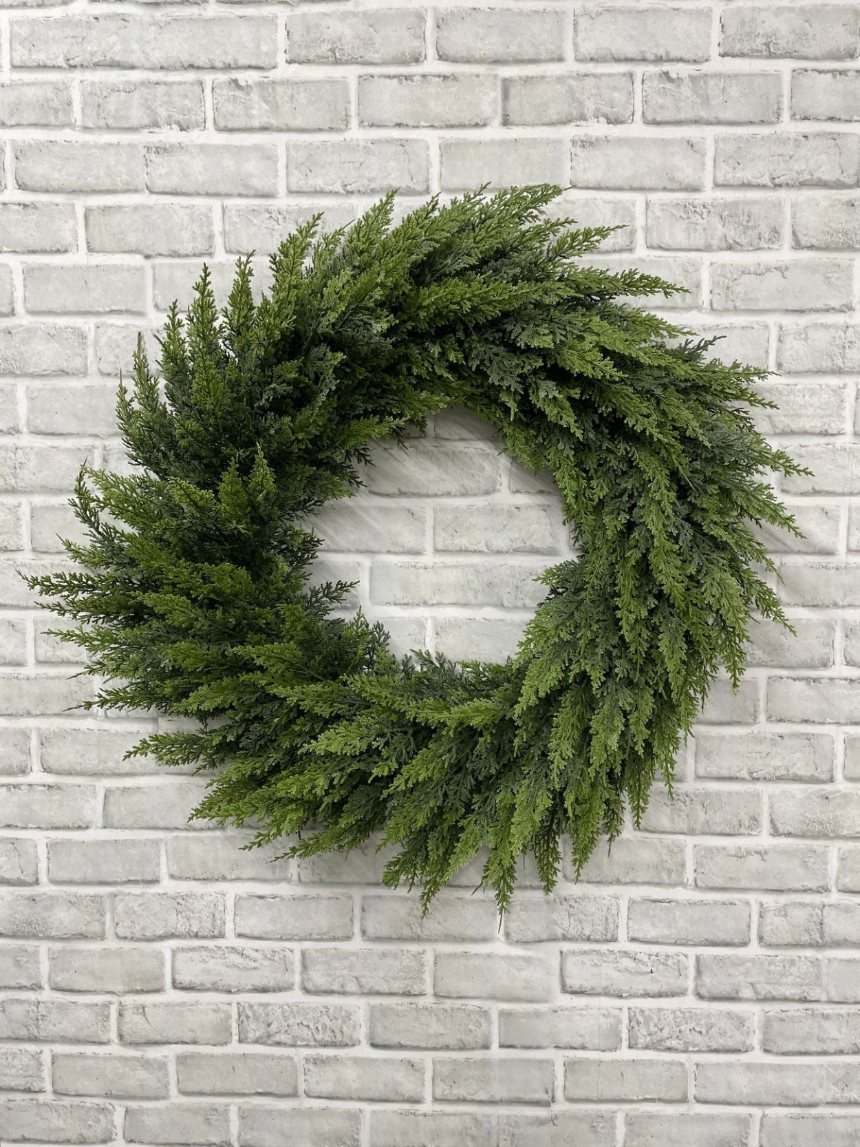 ITEM 82130 - 15" INSDIE DIM, 29" OUTSIDE DIM FRESH TOUCH EASTERN RED CEDAR WREATH