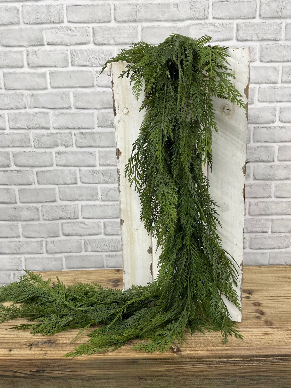 ITEM 82189 - 6 FOOT FRESH TOUCH CYPRESS GARLAND