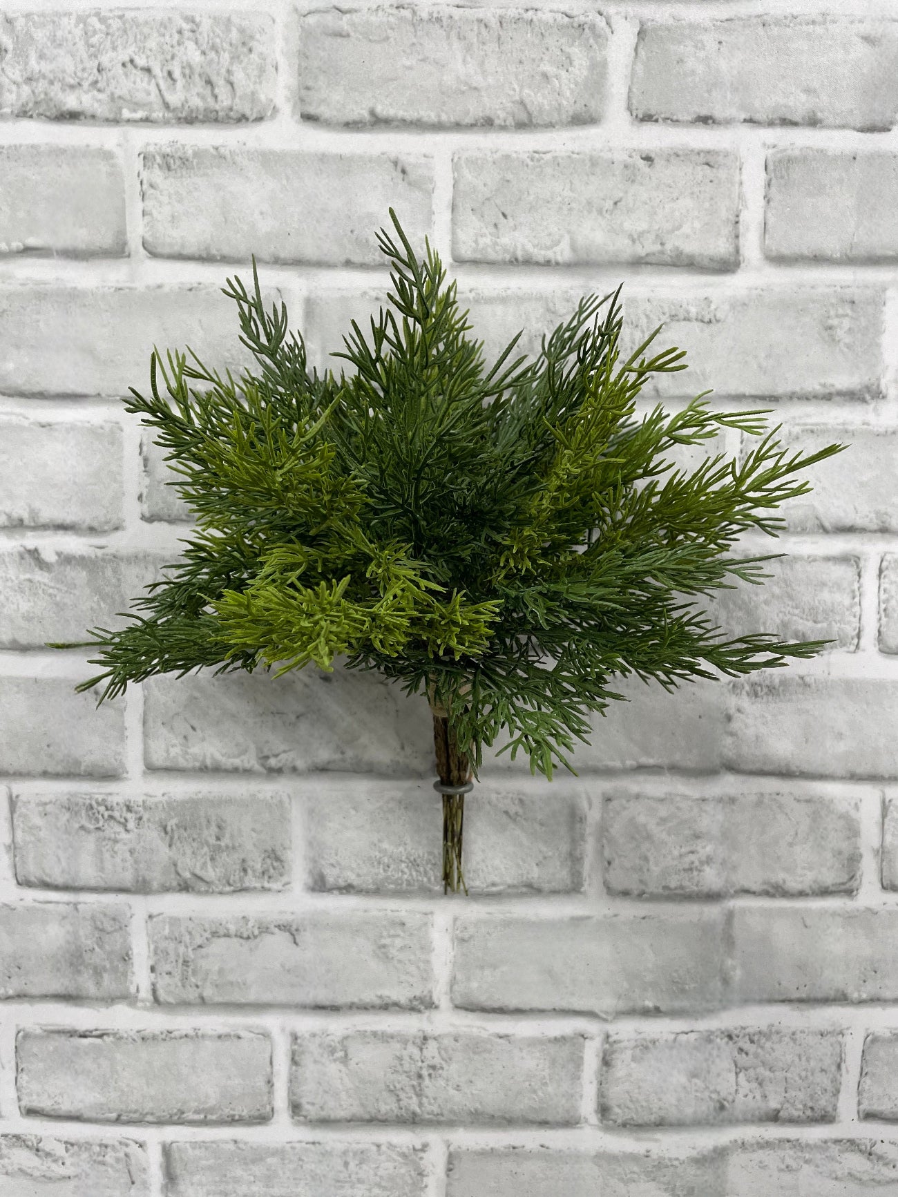 ITEM 82196 - 12" FRESH TOUCH WESTERM RED CEDAR PICK BUNDLE X 9