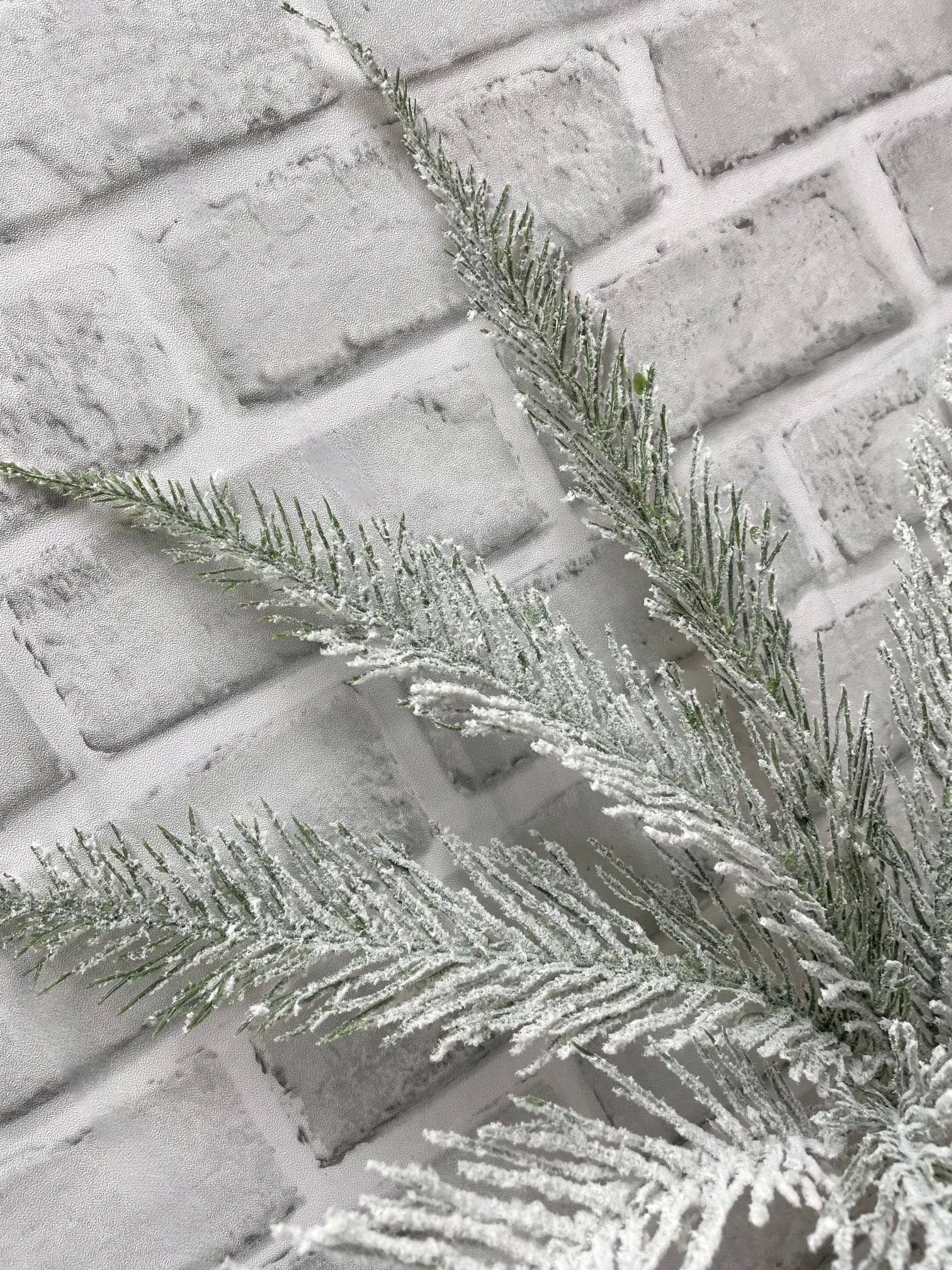 ITEM 82237 - 22" SNOWY FERN BUSH