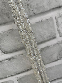 ITEM 82242 W - 24" WHITE TINSEL SPRAY