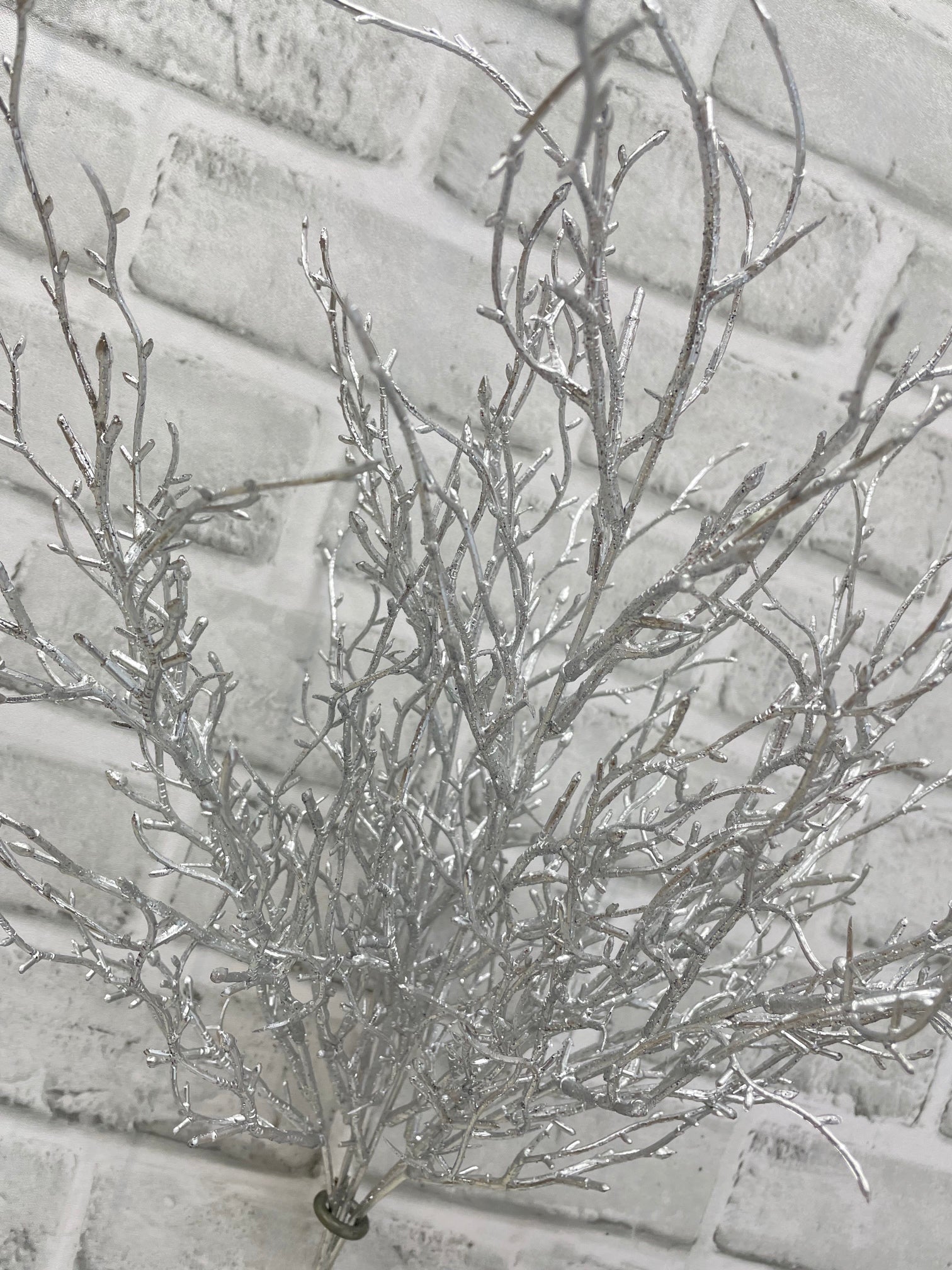 ITEM 82246 SILVER - 21" SILVER TWIG BUSH