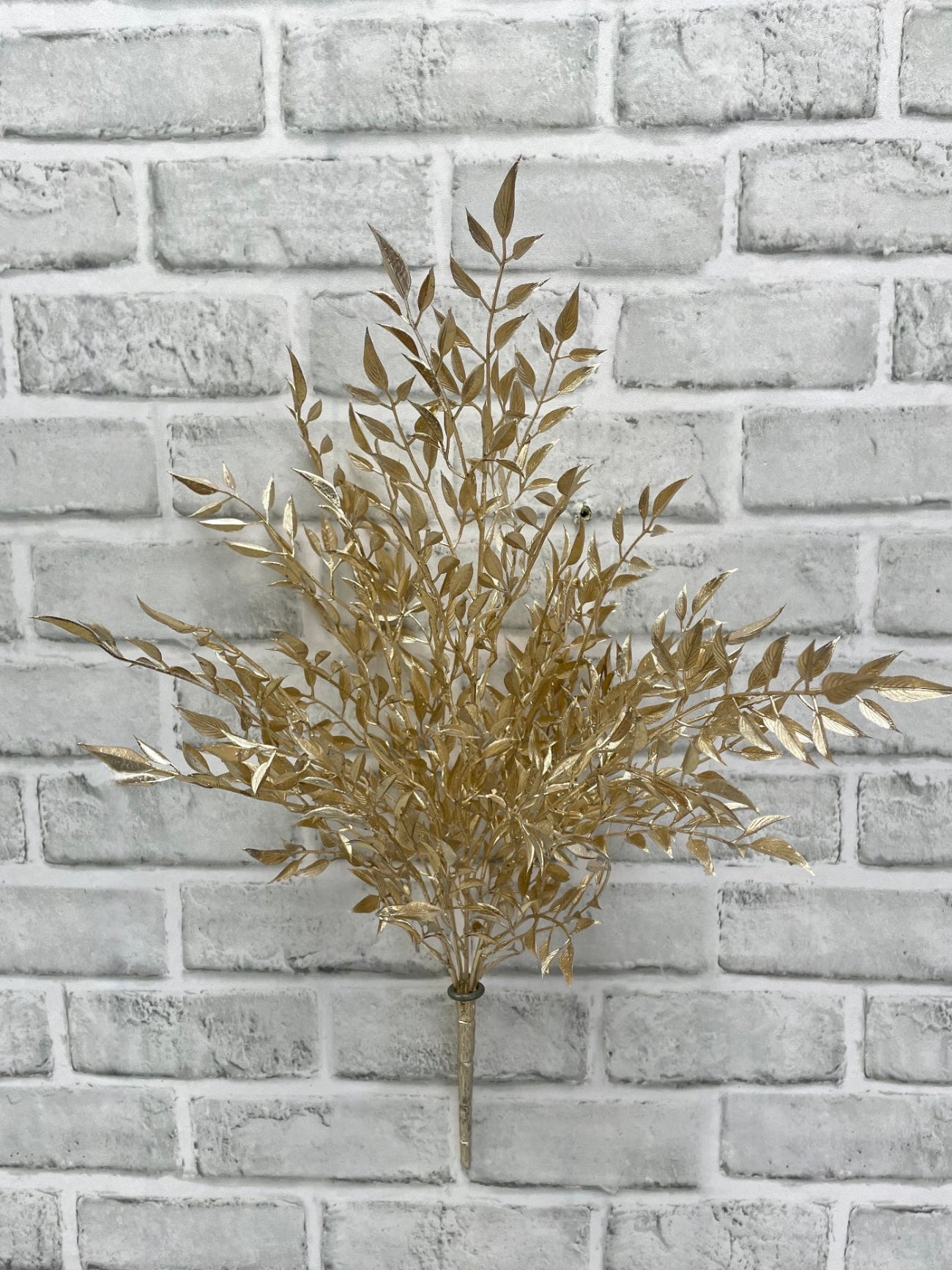 ITEM 82248 CH - 20" CHAMPAGNE SMILX BUSH