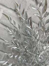ITEM 82248 SILVER - 20" SILVER SMILX BUSH