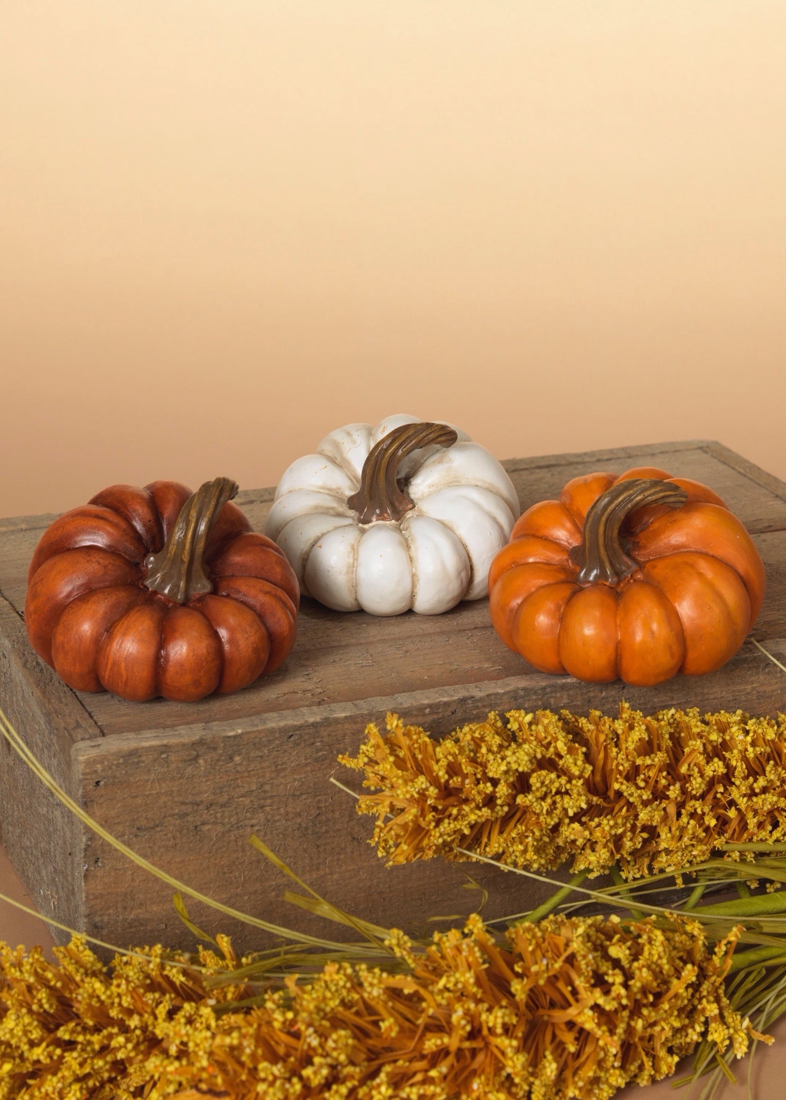 ITEM G2551670 - 3.15"L RESIN HARVEST PUMPKIN