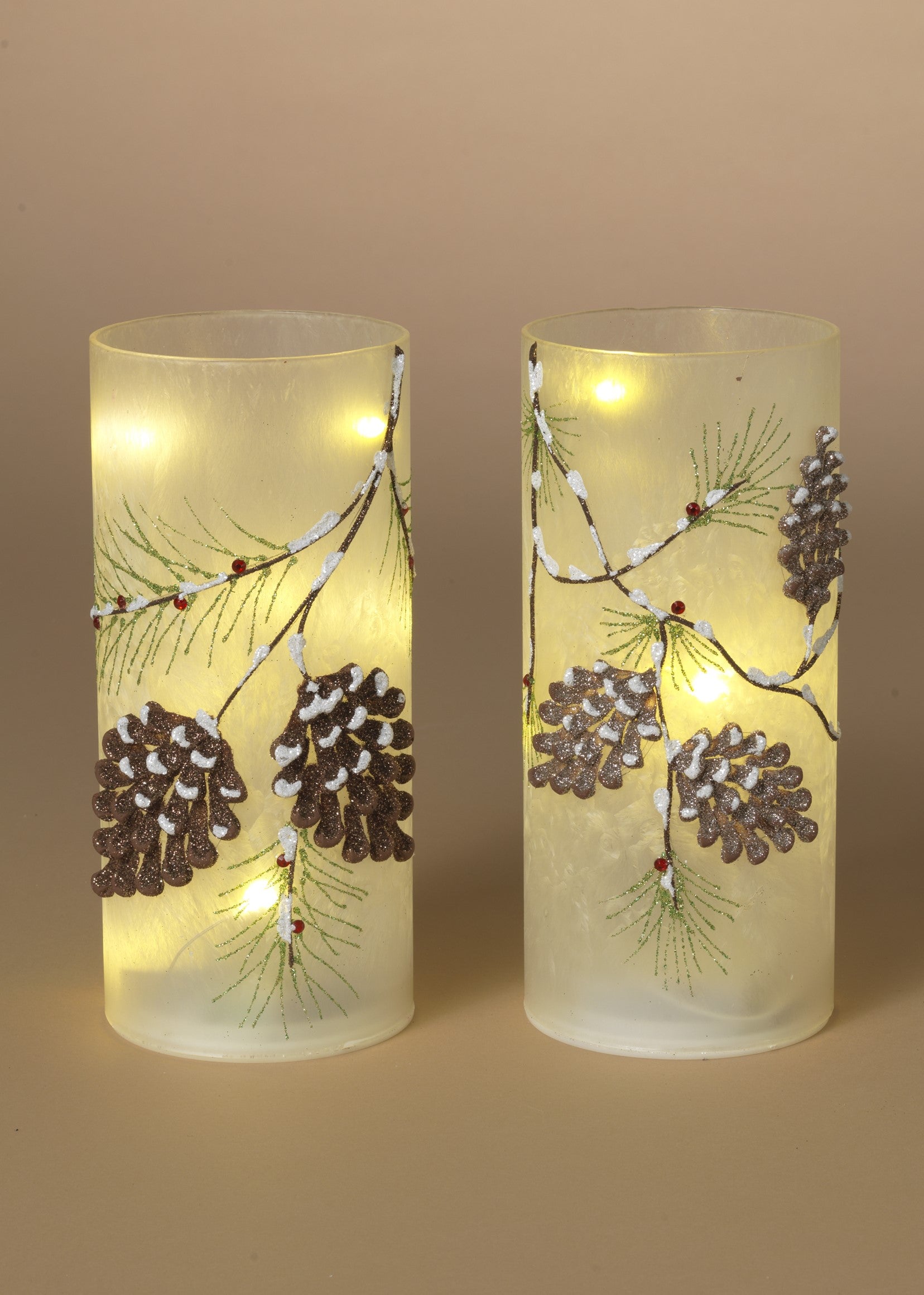ITEM G2732750  - 8"H B/O LIGHTED GLASS HOLIDAY PINECONE DESIGN LUMINARY