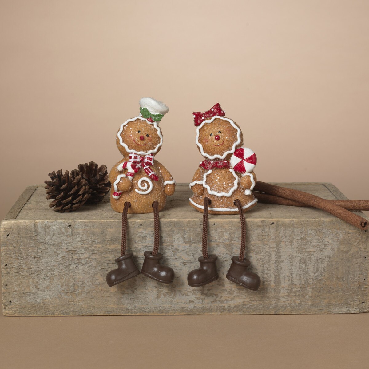 ITEM G2795920 - 3.5"H RESIN HOLIDAY GINGERBREAD MAN SHELF SITTER - 2 ASSORTED