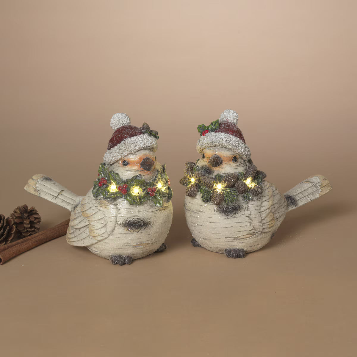 ITEM G2796000 - 8.25"L B/O RESIN CHRISTMAS BIRD LIGHT - 2 ASSORTED (LIGHTS UP, 2 LR44 BATTERIES INCLUDED)