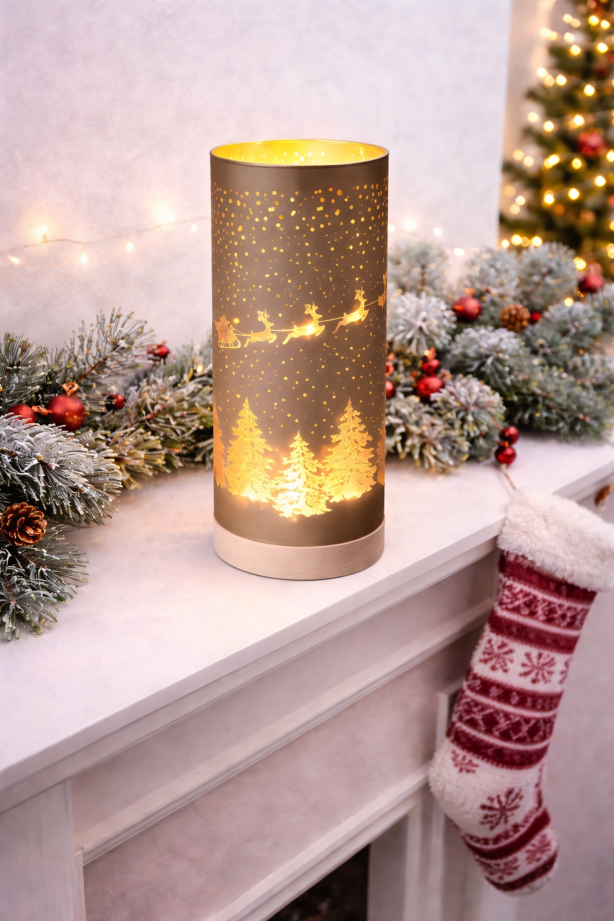 ITEM KOP 43480 - 3.5"X8.5" LED CHAMPAGNE GLASS TREE CYLINDER WITH WOOD BASE