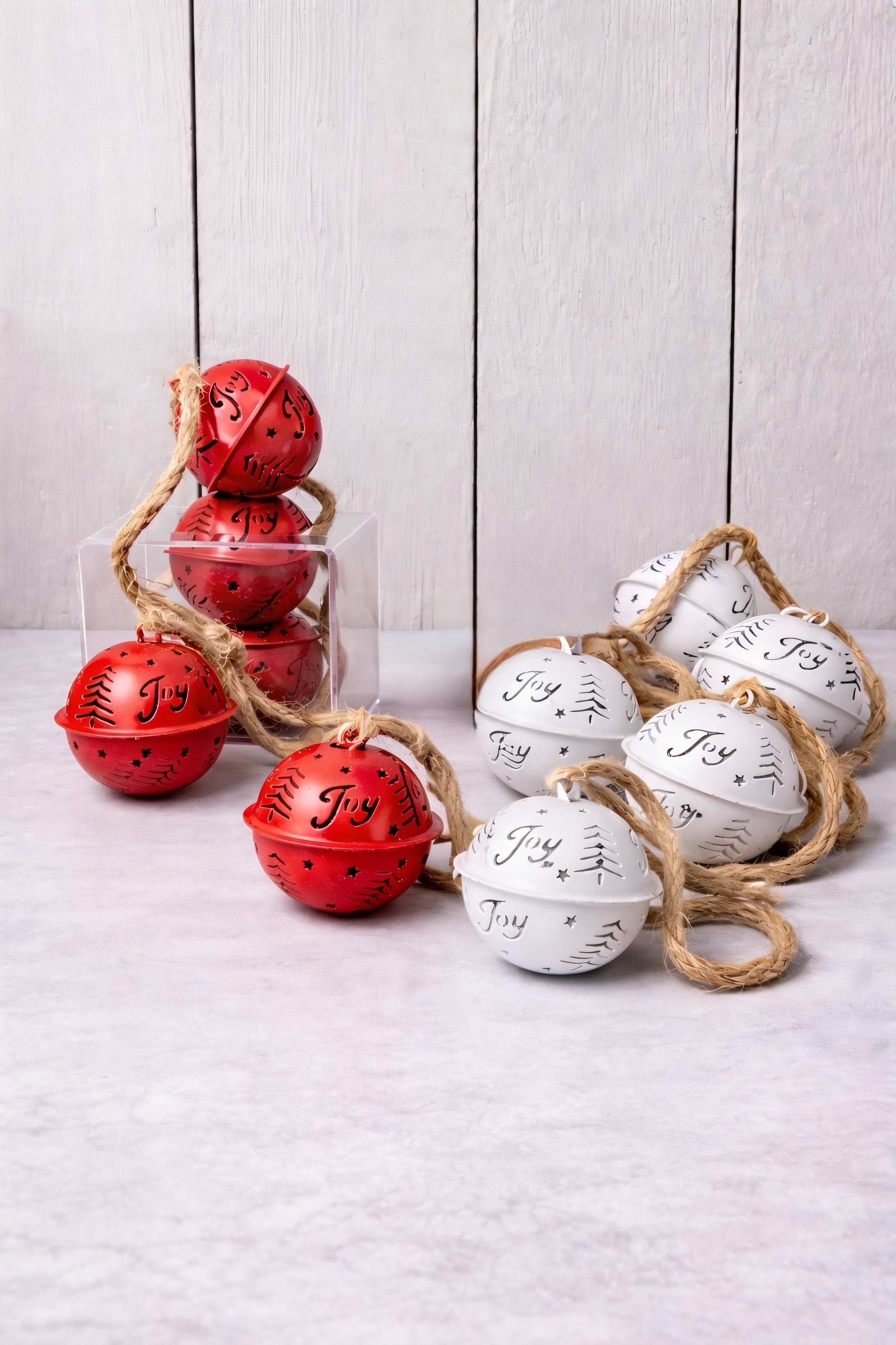 ITEM KOP 45949 - 2"X27.5" METAL JOY BELL GARLAND WITH 6 BELLS - 2 ASSORTED