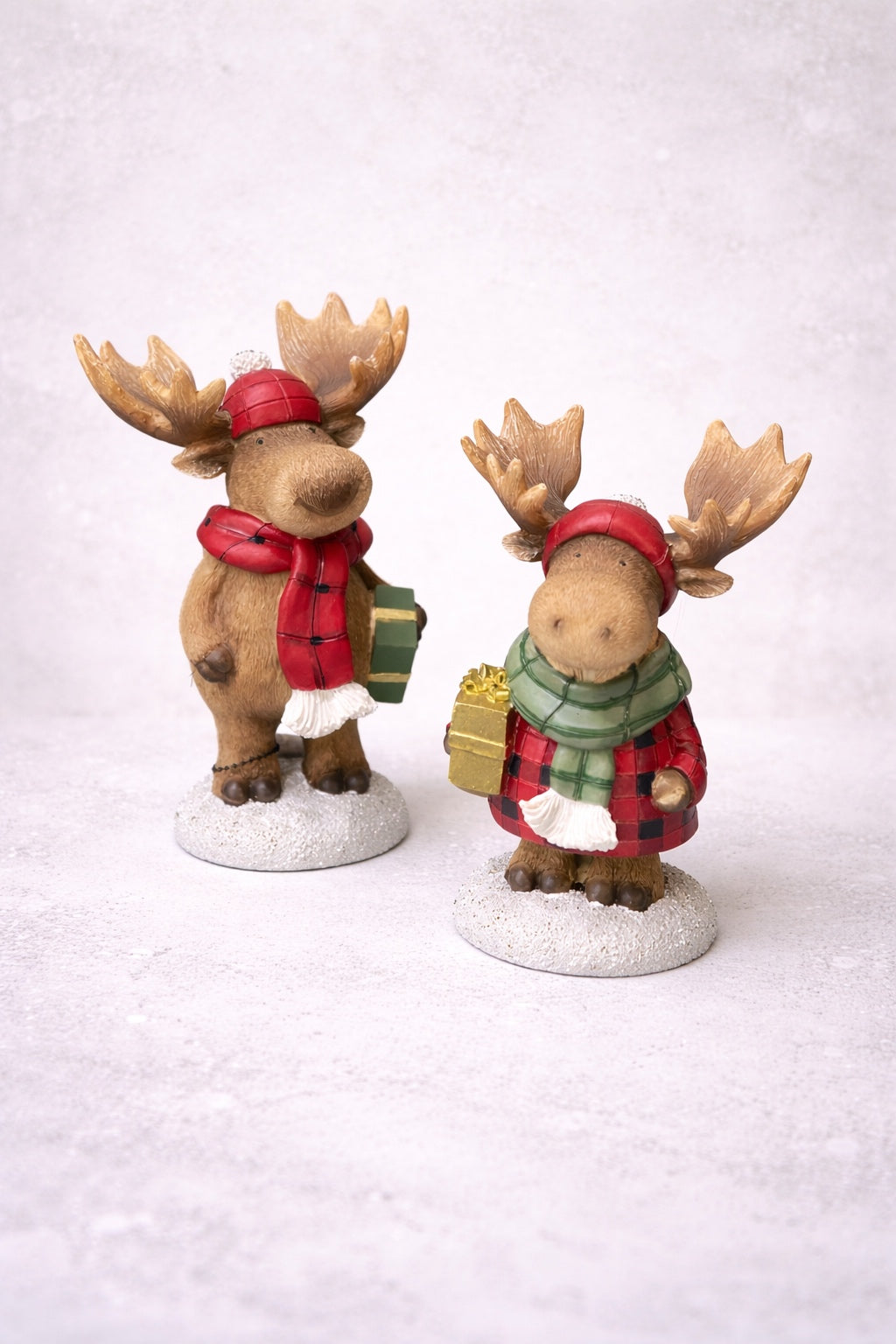 ITEM KOP 83300 - 10.5"X17" FESTIVE CERAMIC MOOSE FIGURINE - 2 ASSORTED