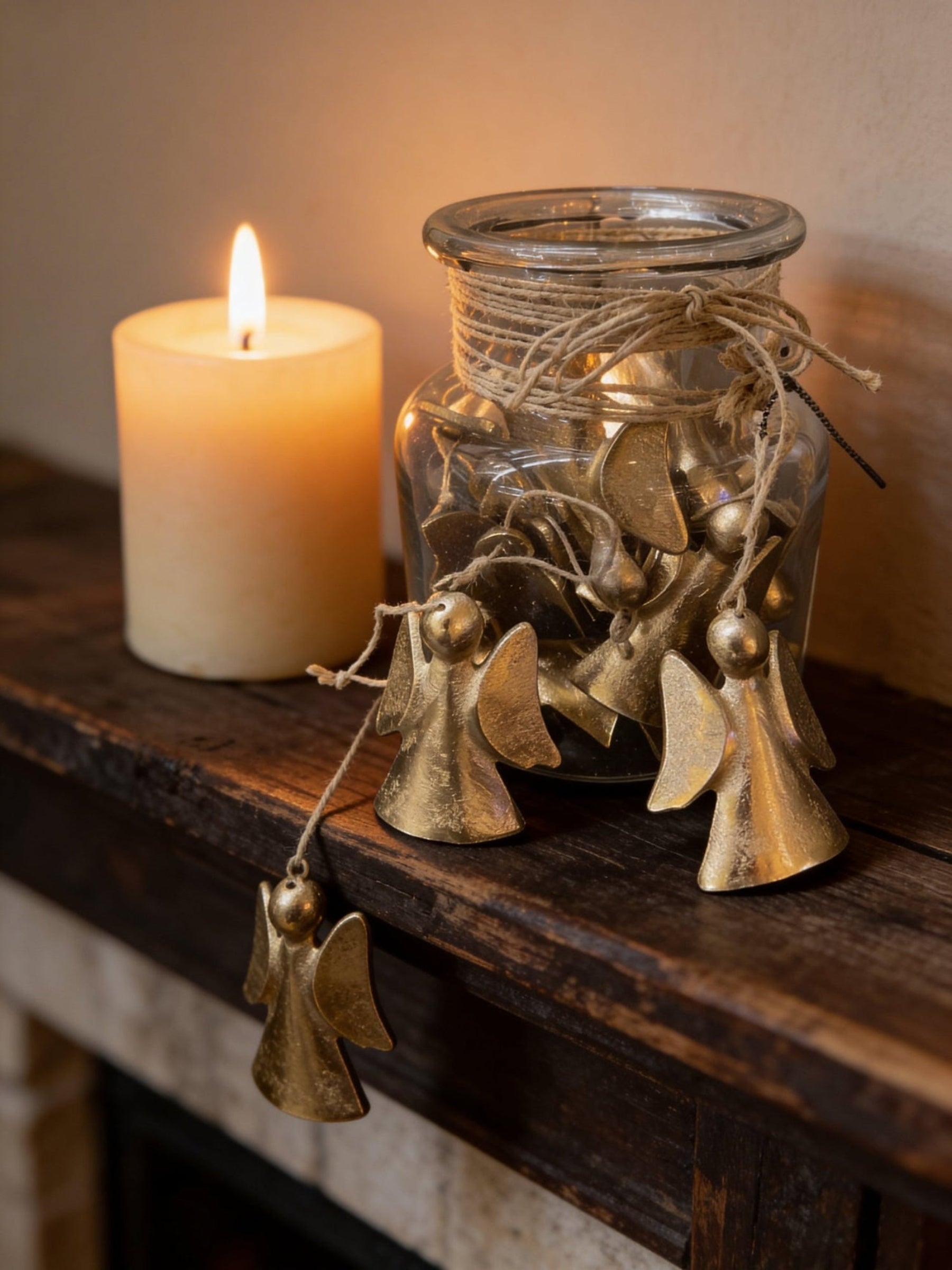 ITEM KOP 84626 - 2.5"X0.5"X3" JAR OF 30 GOLD ANGEL ORNAMENTS