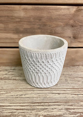 ITEM SU1292 - 5"X4.5" GREY CEMENT TEXTURED PLANTER