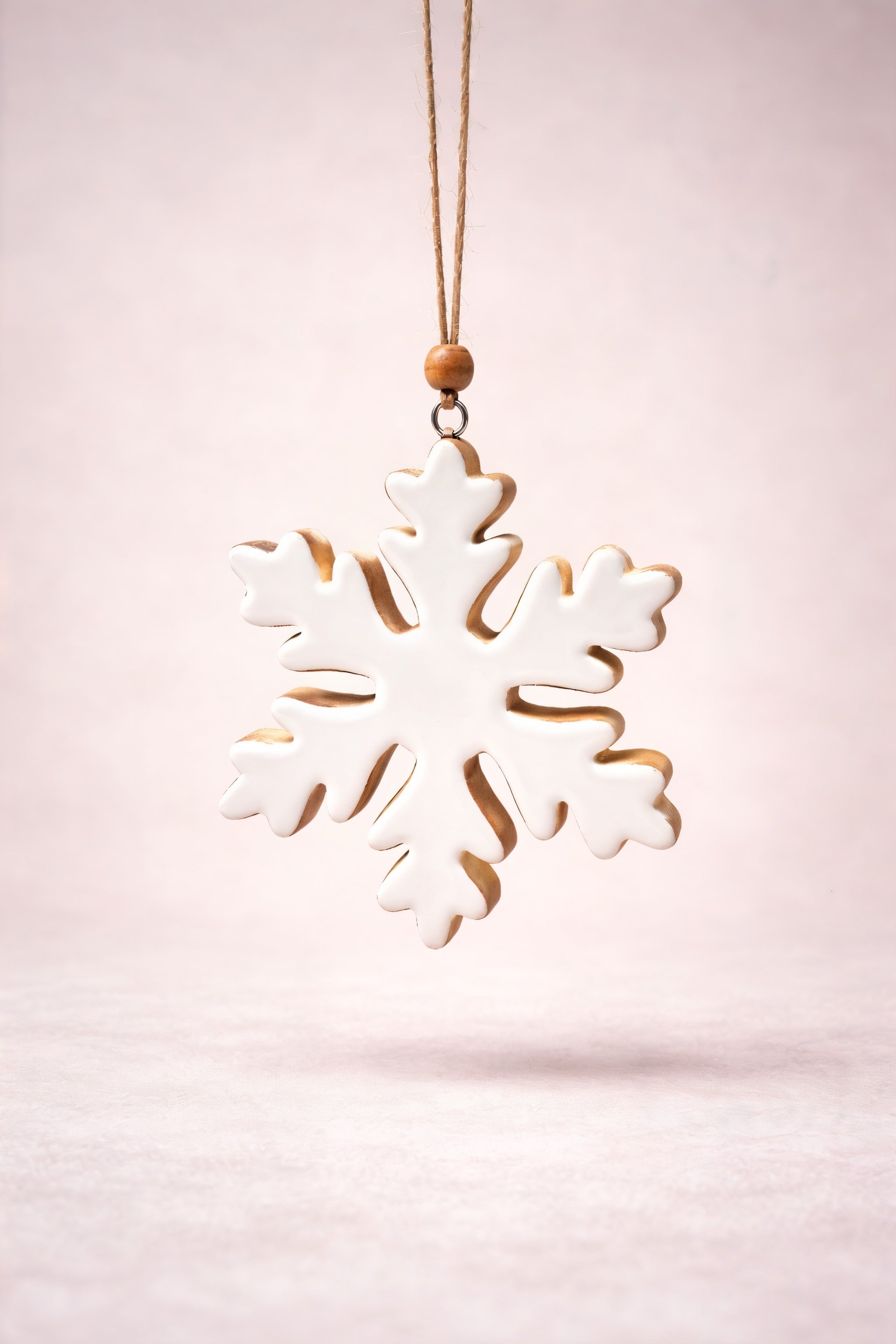 ITEM XMSTU2049 - 5" ENAMEL-COATED MANGO WOOD WHITE SNOWFLAKE ORNAMENT
