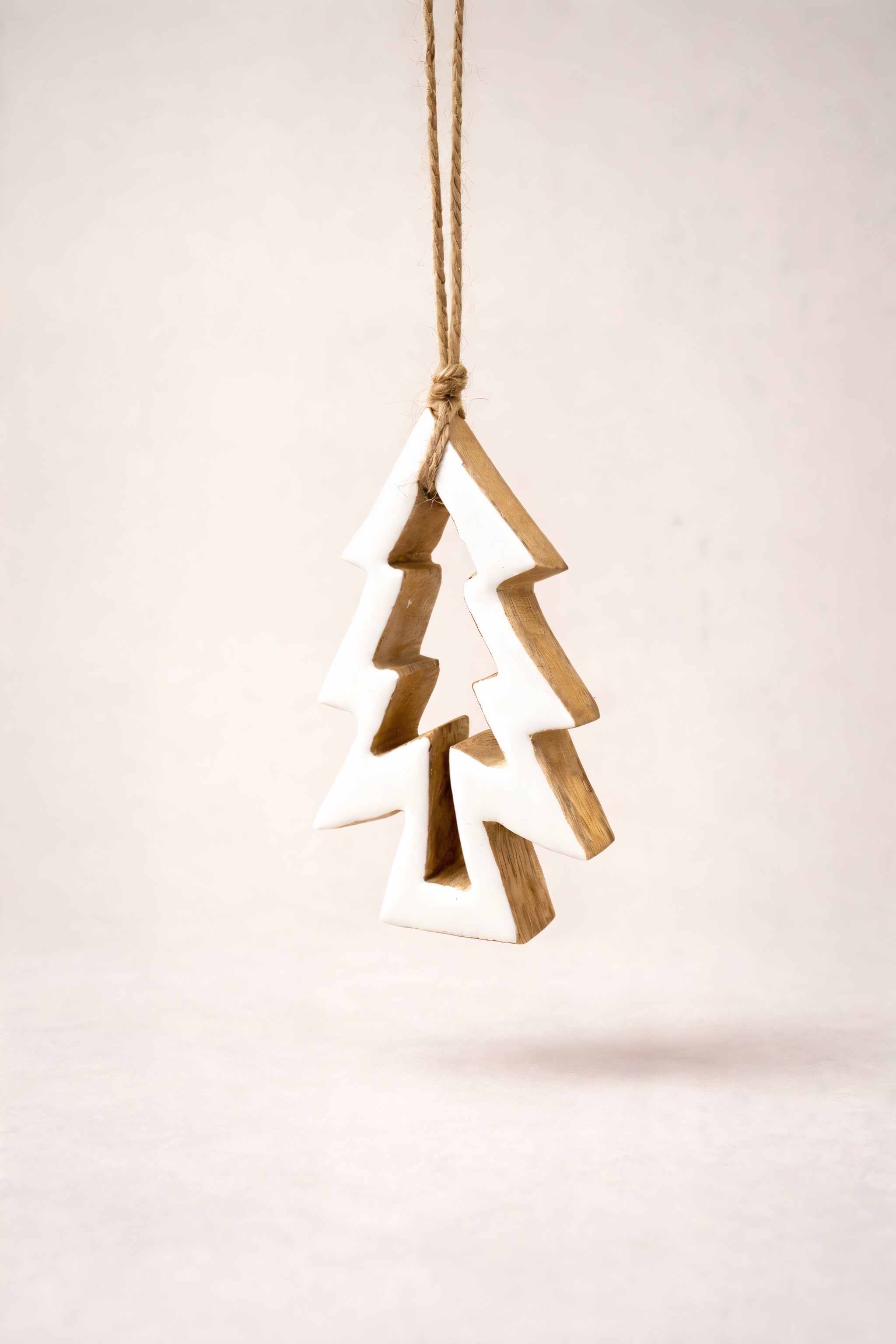 ITEM XMSTU2053 - 2.25" X 0.8" X 4" ENAMEL-COATED MANGO WOOD TREE CUT OUT ORNAMENT