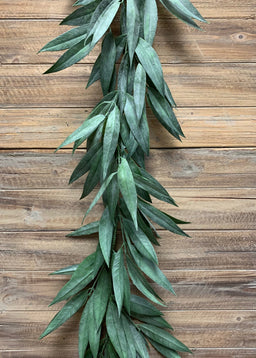ITEM 11395 - 6 FOOT MUDDY WHITE WILLOW GARLAND