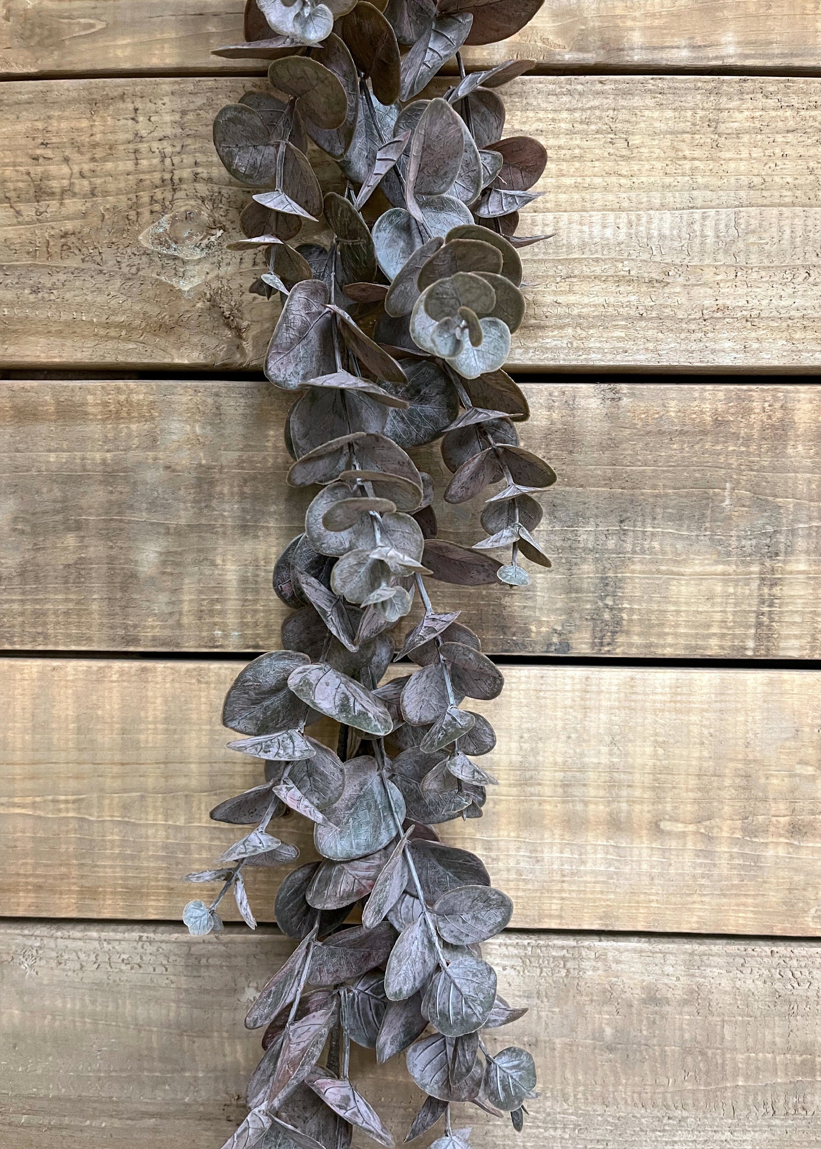 ITEM 11448 - 6' MATT BROWN EUCALYPTUS GARLAND