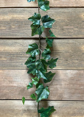 ITEM 12257 - 6' GREEN IVY GARLAND WITH 98 LEAVES