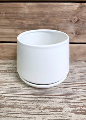 ITEM 56229 - 6" MATTE WHITE CERAMIC PLANTER WITH SAUCER ATTACHED/DRAINAGE HOLE