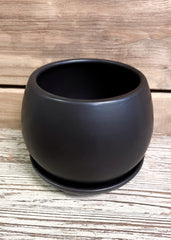 ITEM 56230 - 6" MATTE BLACK ROUND CERAMIC PLANTER WITH SAUCER ATTACHED/DRAINAGE HOLE