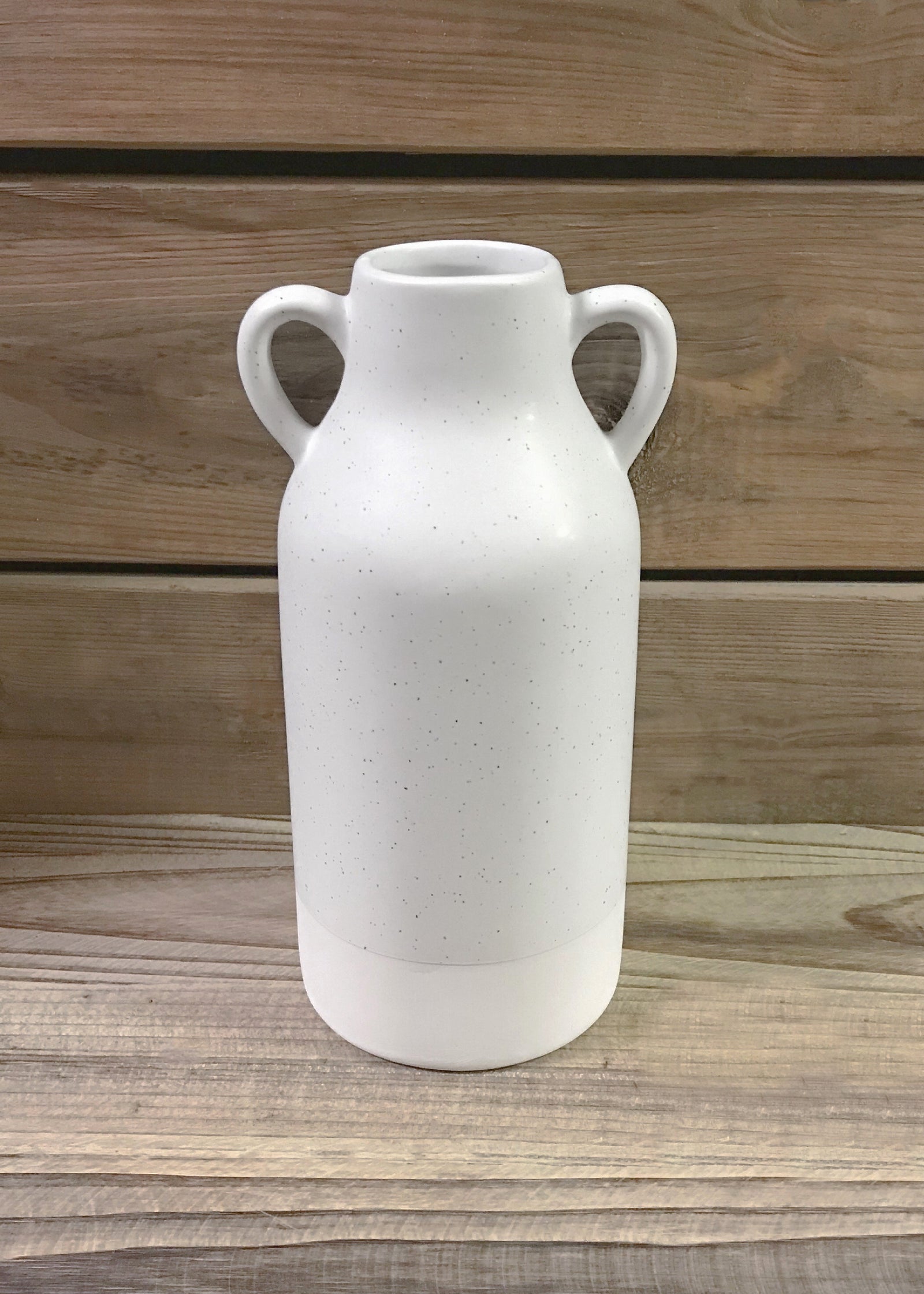ITEM 65927 - CERAMIC FARMHOUSE MODERN HANDLE VASE, 4"X8.75"