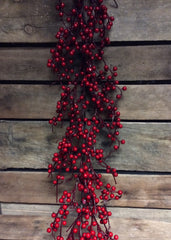 ITEM 81091 R -  4 FOOT RED OUTDOOR BERRY GARLAND