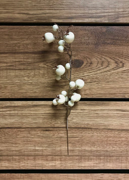 ITEM 81236 CM - 11" OUTDOOR CREAM BERRY PICK - 12 PIECES PER BAG