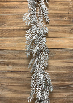 ITEM 81596 - 73" SNOWY SMILX GARLAND