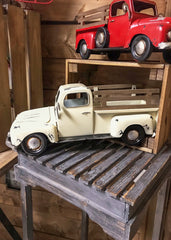 ITEM AM 040145- 16"X6.5" CREAM METAL TRUCK PLANTER WITH FENCE