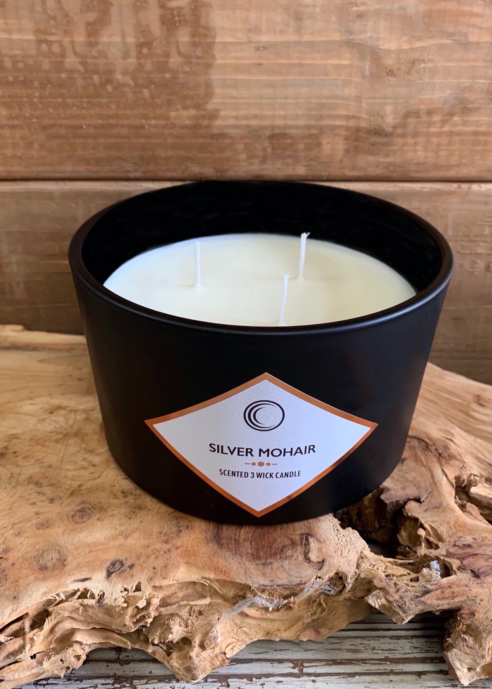 ITEM FG4009SM - 14oz SILVER MOHAIR 3 WICK MATTE BLACK SCENTED CANDLE WITH LID