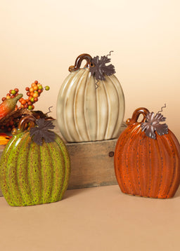 ITEM G2423470 - 5.8"H DOLOMITE HARVEST PUMPKIN WITH METAL LEAF