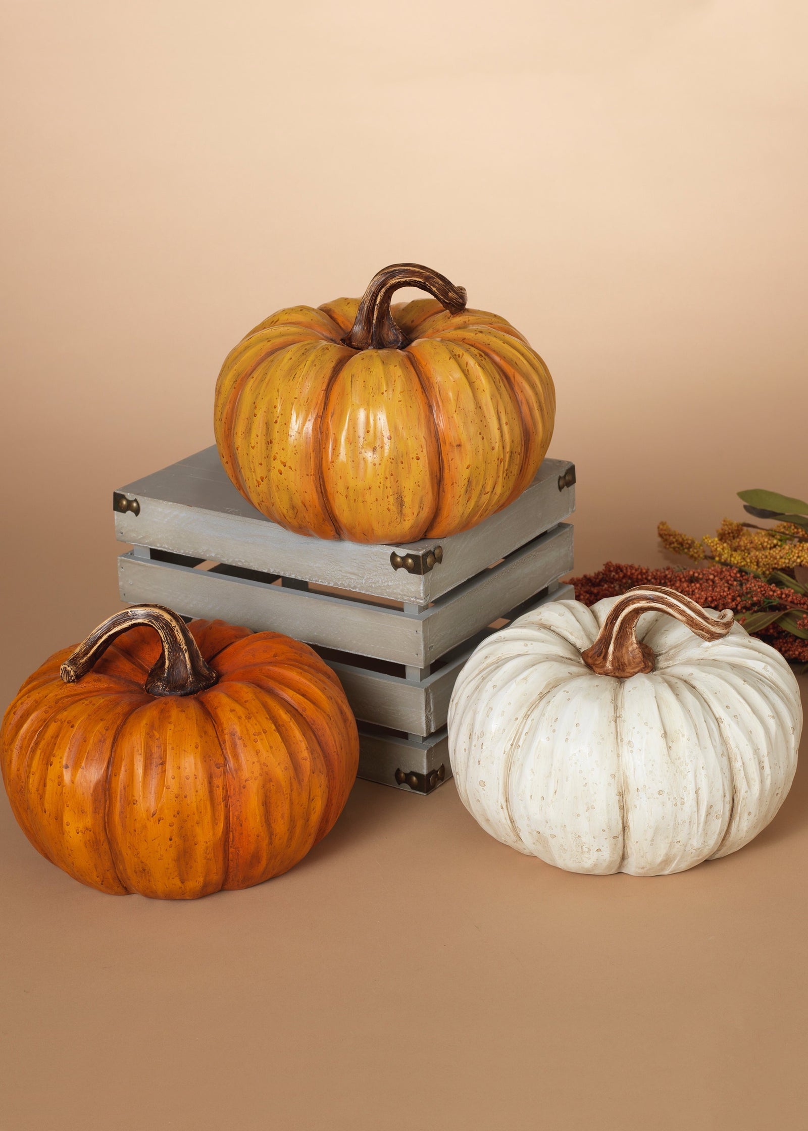 ITEM G2484370 - 9"L RESIN HARVEST PUMPKIN