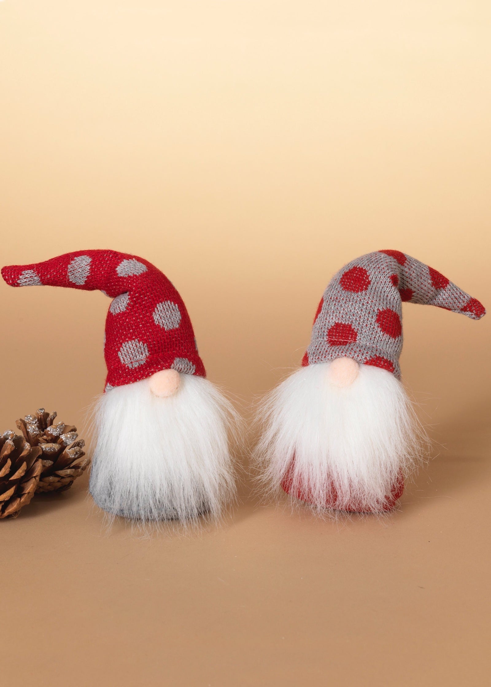 ITEM G2540070 - 10"H HOLIDAY PLUSH GNOME FIGURINE