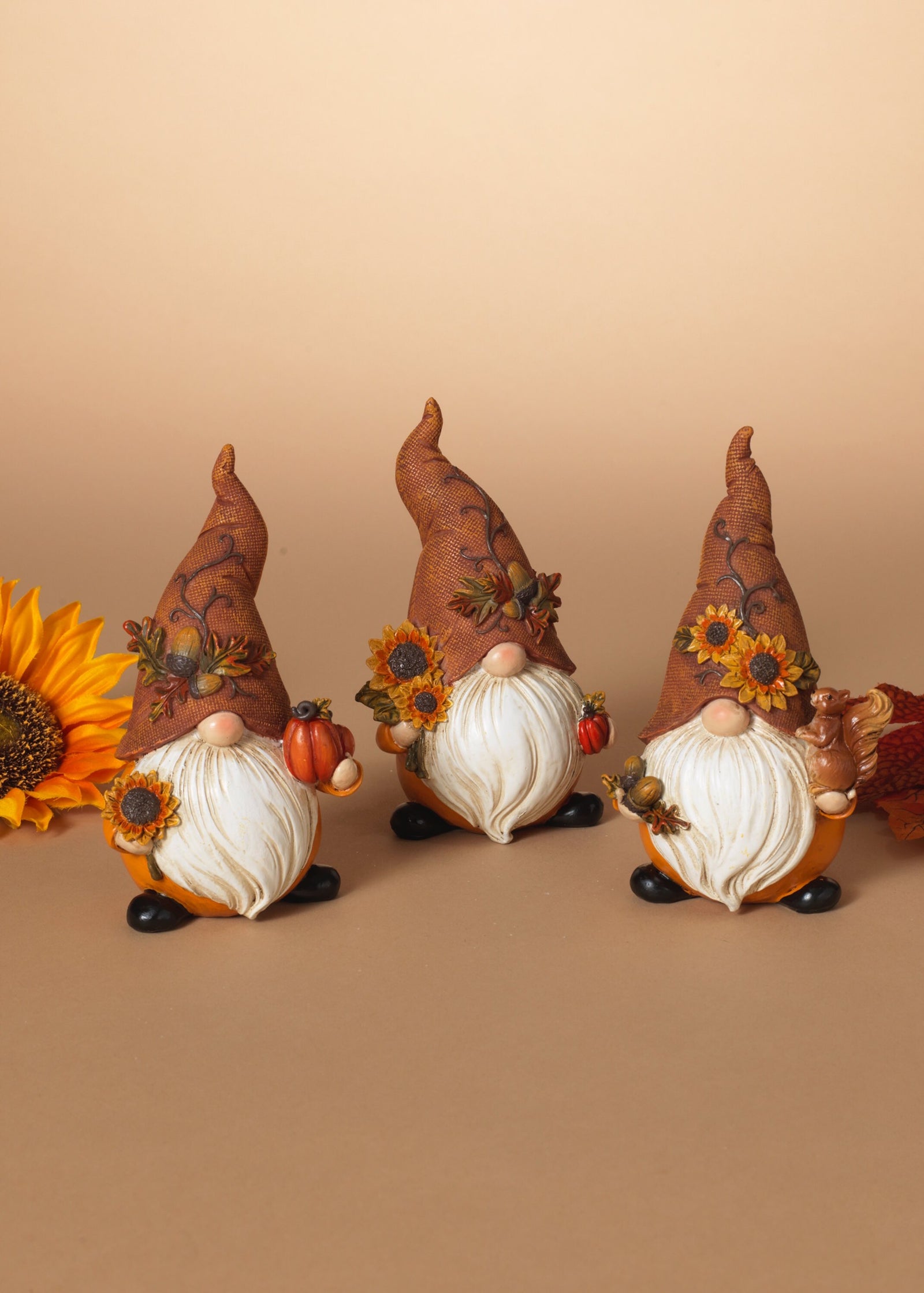 ITEM G2592000 - 5.9"H RESIN HARVEST GNOME FIGURINE
