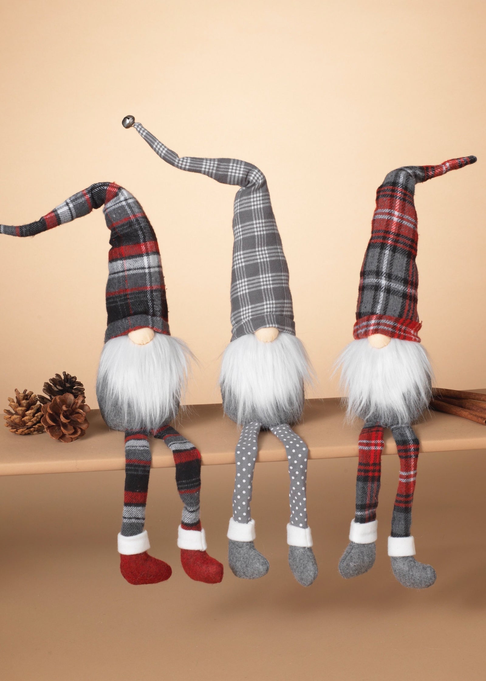 ITEM G2596580 - 25.9"H FABRIC HOLIDAY PLAID GNOME SHELF SITTER