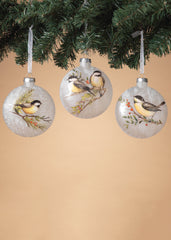 ITEM G2693920 - 4.9"H FROSTED GLASS HOLIDAY CHICKADEE DESIGN ORNAMENT