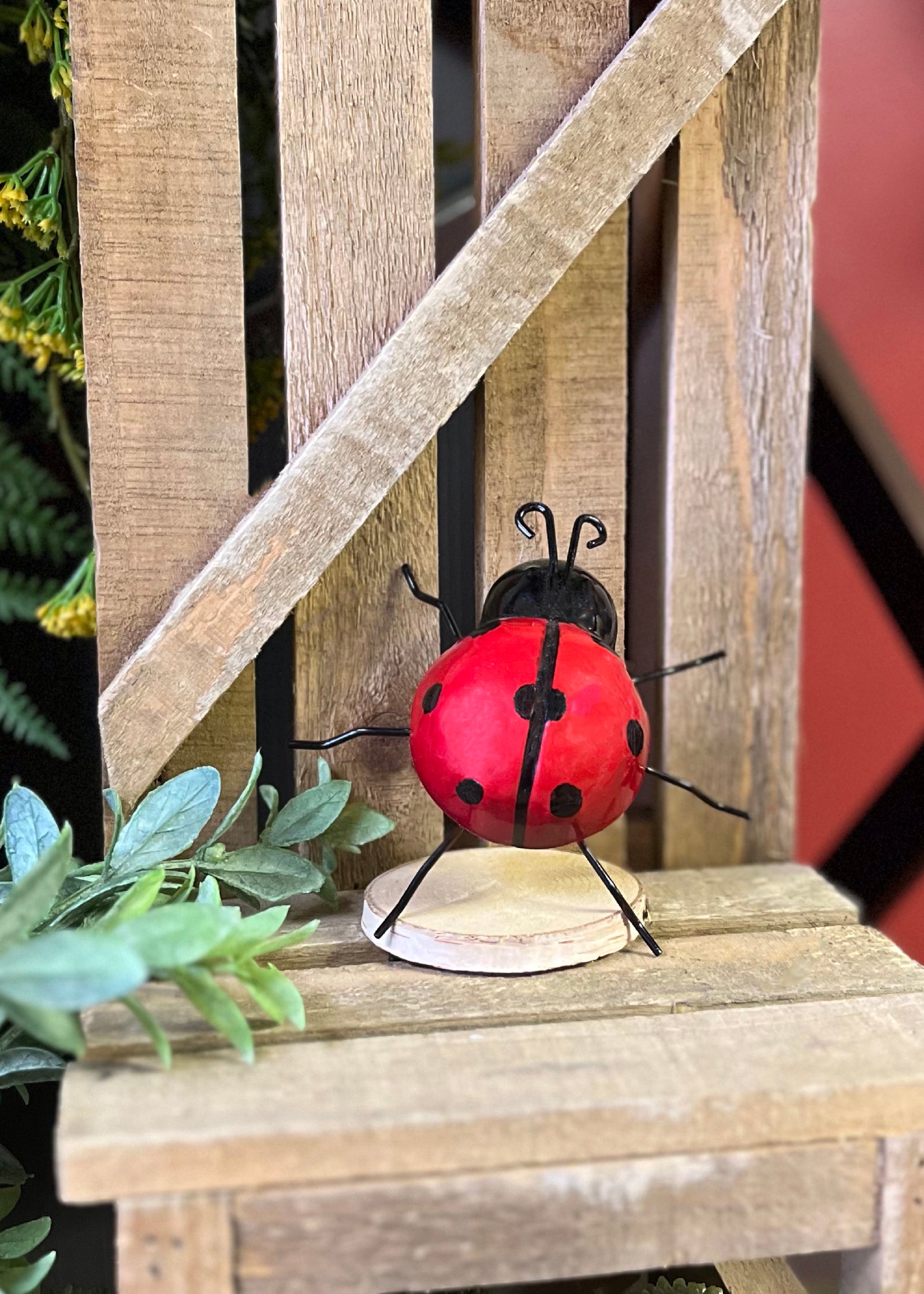 ITEM KOP 15383 - 3.5" METAL LADYBUG