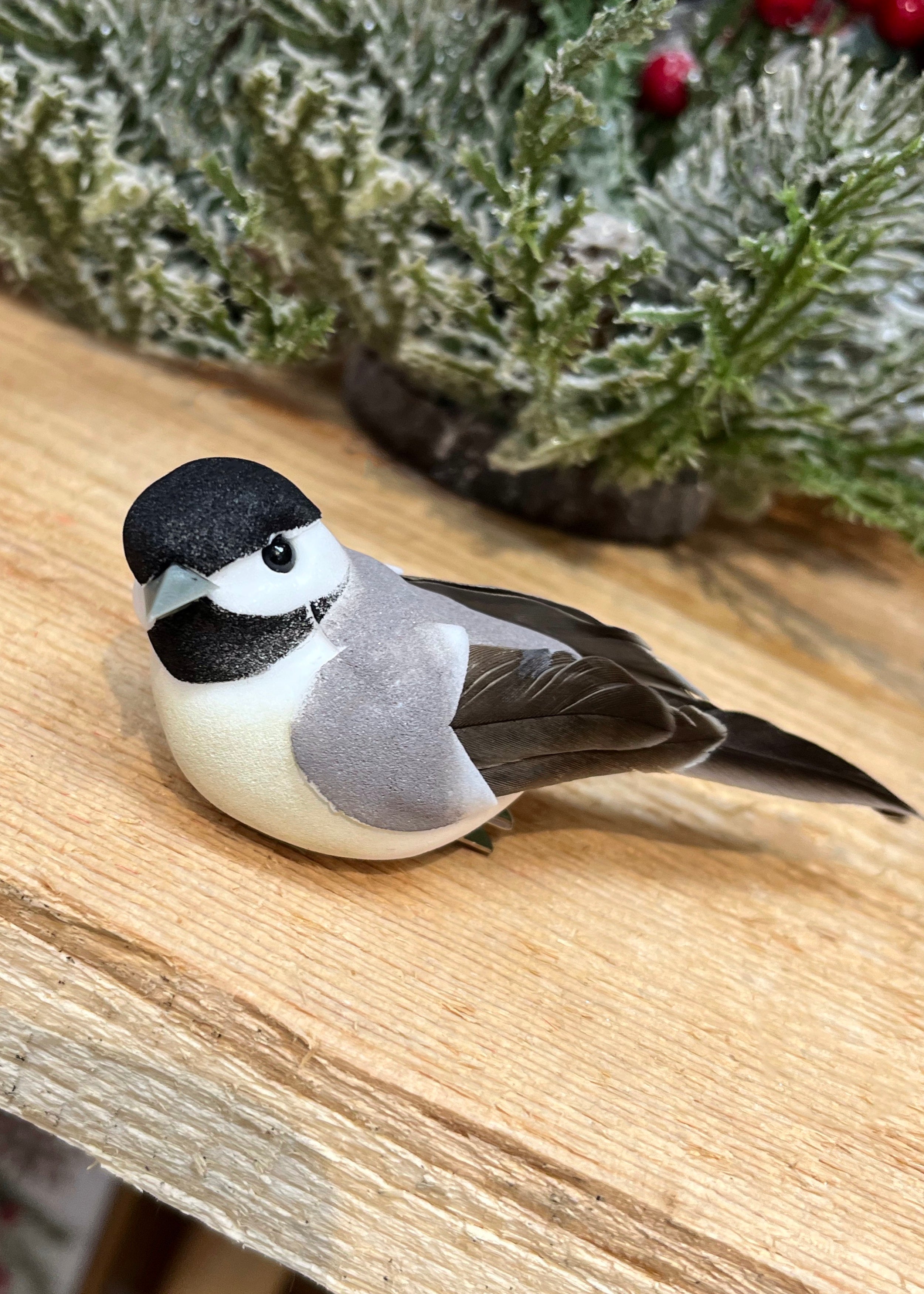 ITEM KOP 16805 - 4" CHICKADEES WITH CLIP