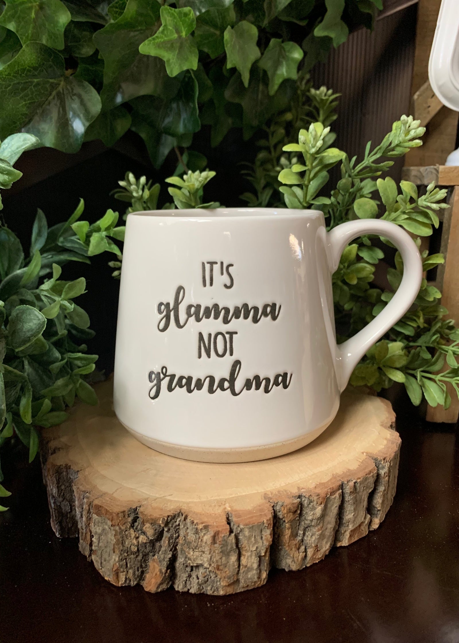 ITEM KOP 25151 -  3.75inX4in "IT'S GLAMMA NOT GRANDMA" FAT BOTTOM MUG