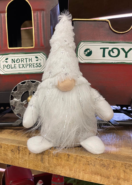 ITEM KOP 49260 - 4.25"X8" WHITE AND SILVER GNOME