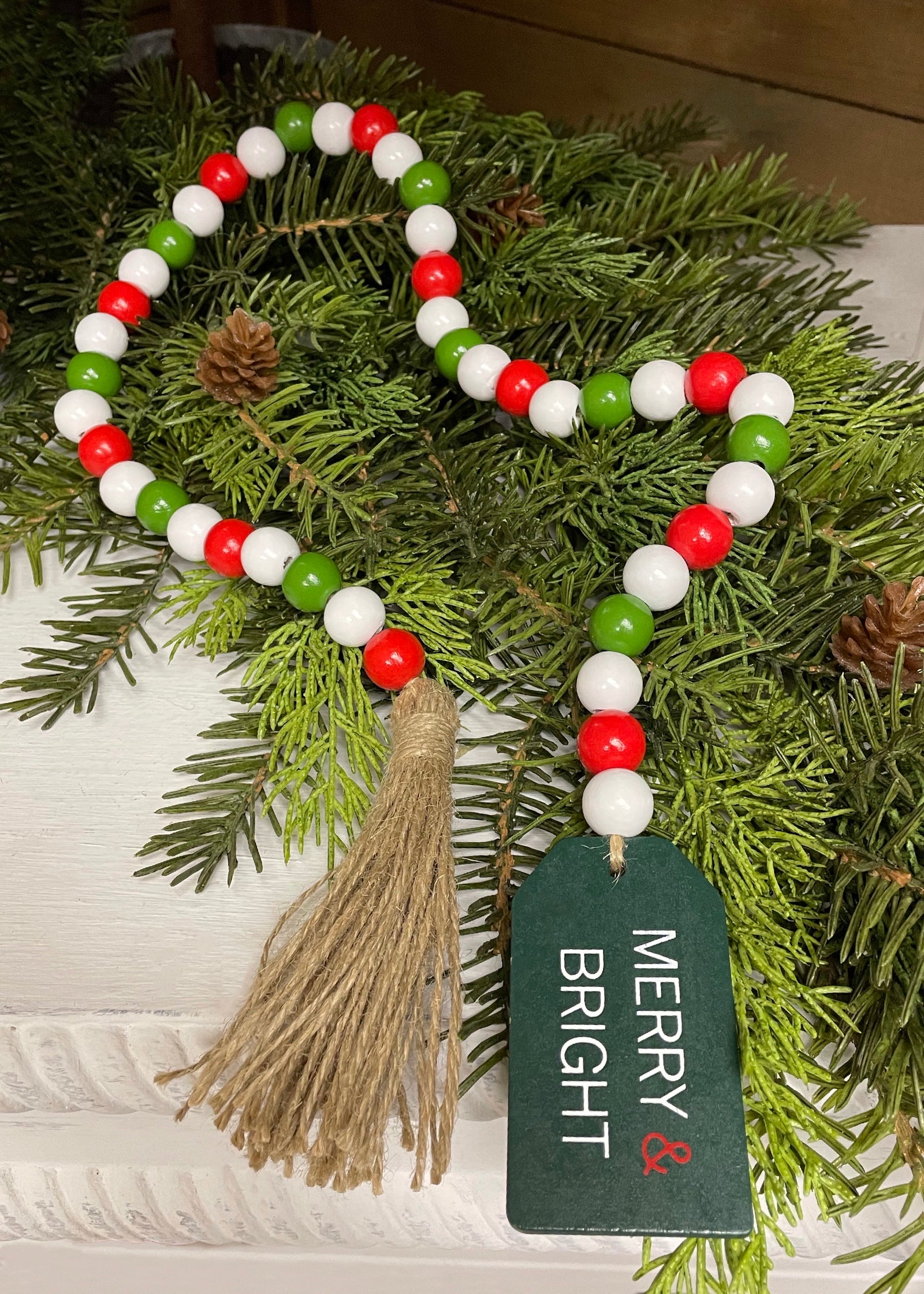 ITEM KOP 49691 - 31.5" MERRY & BRIGHT BEAD TAG WITH TASSLE